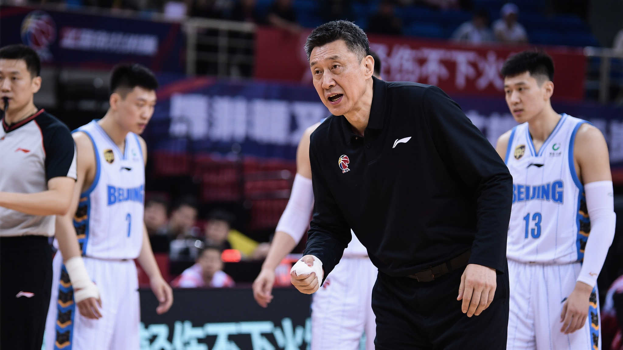 又缺少一名 又缺少一名